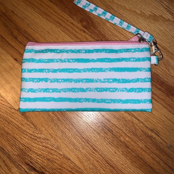 makeup pouch - Picture 2 of 2